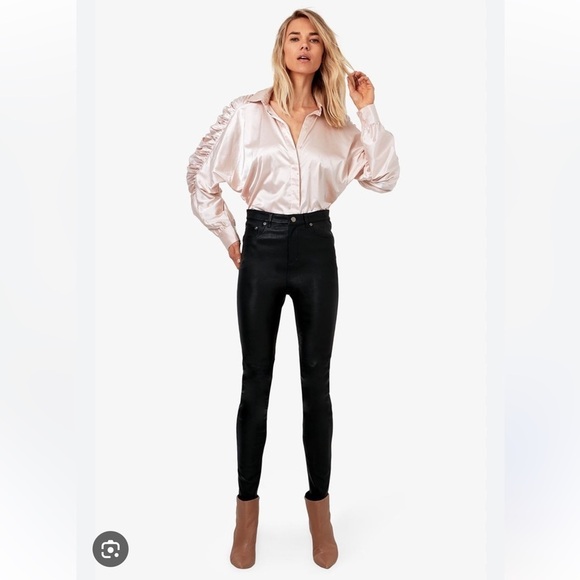 AS By DF Ferrara Ruched-Sleeve Satin Blouse in Blush New with Tags! - Picture 2 of 11